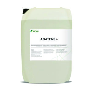 Alkalisk skummende rengjøringsmiddel til husdyrrom